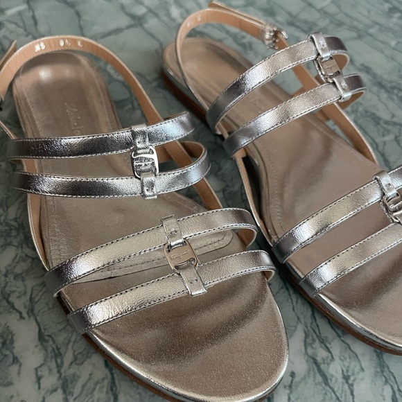 Designer sandals - Picture 4 of 8
